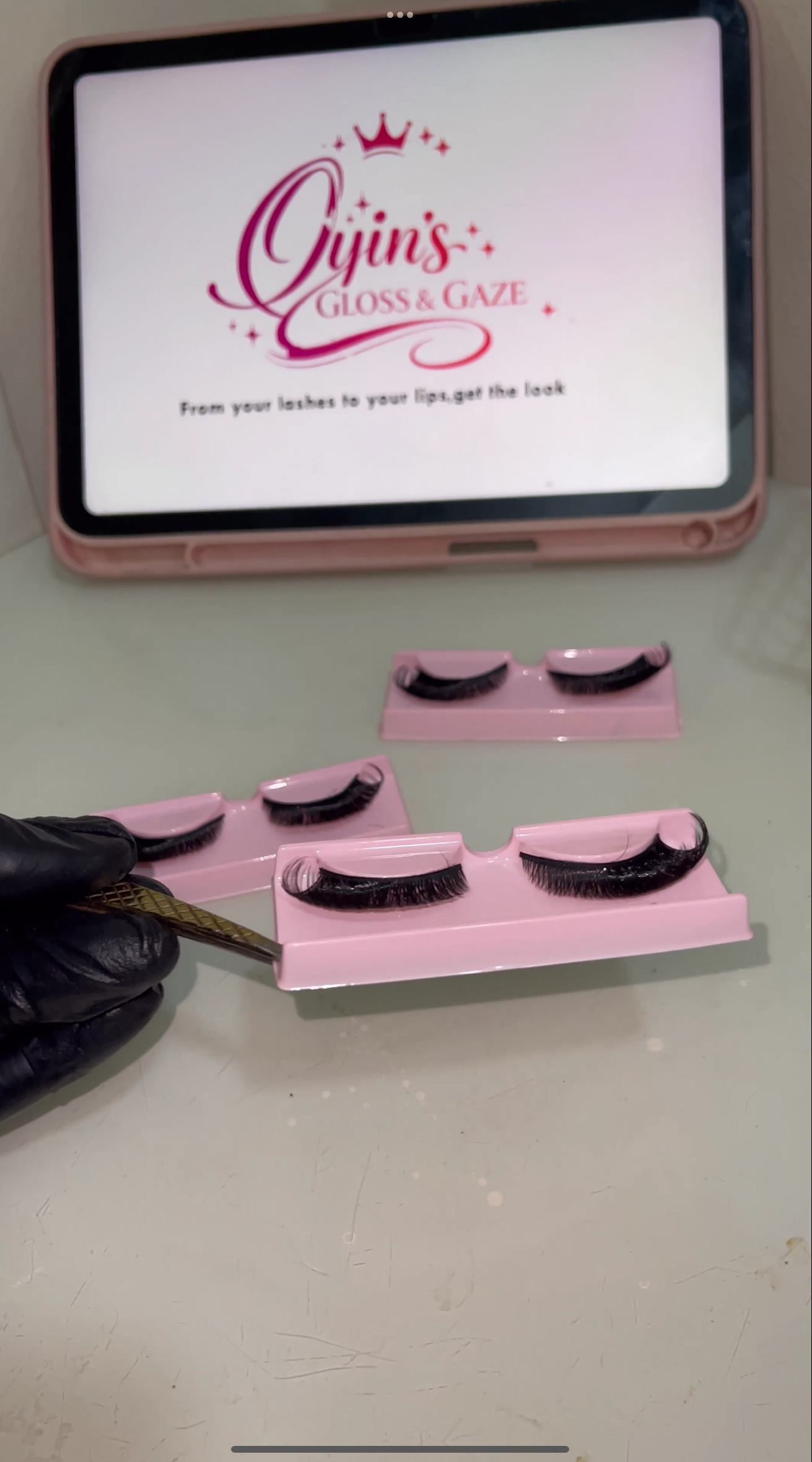 Classic cat eye strip lashes